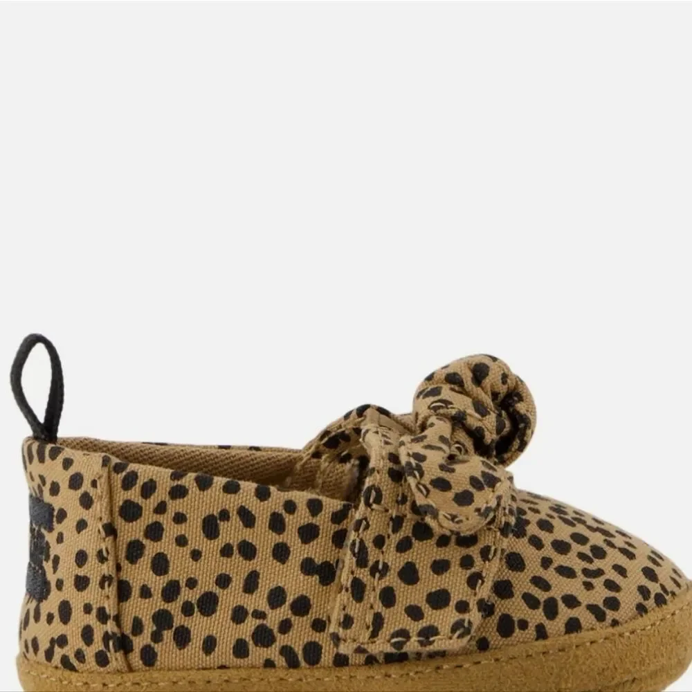 Toms Layette Alpargata Cheetah  Print Crib Shoes‎